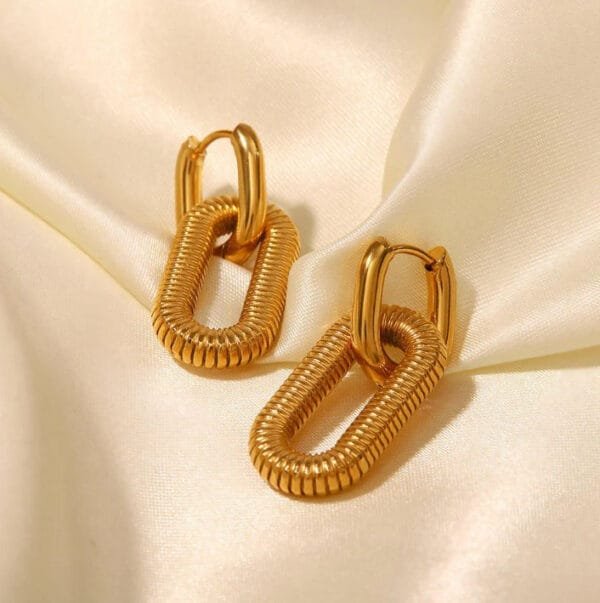 Double Hoop Spiral 18k Earrings - Image 2